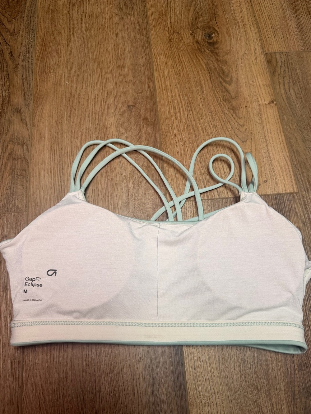 GapFit Eclipse Strappy Sports Bra Medium Support M Frothy Aqua Padded M Running - Picture 5 of 9